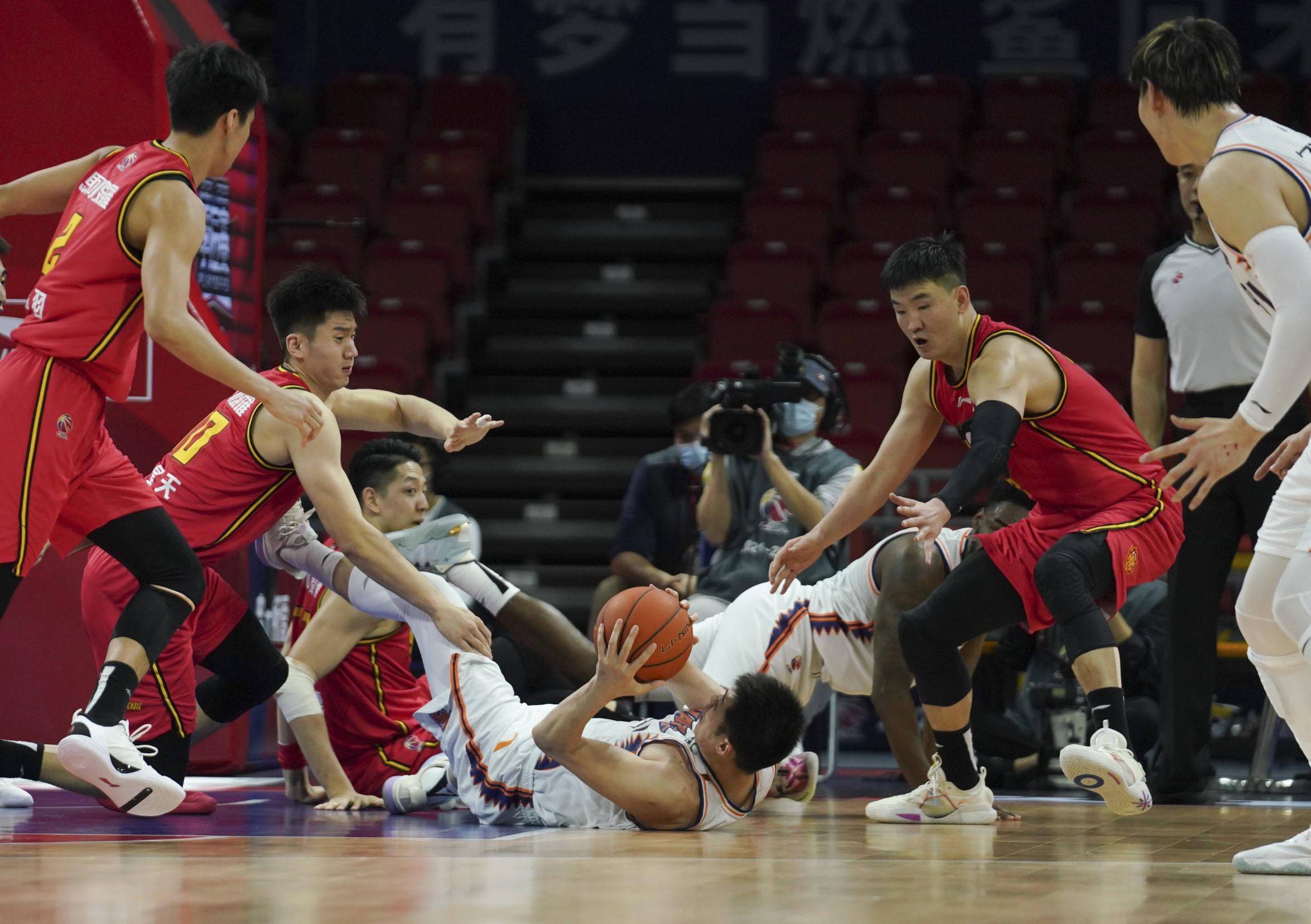 金年会首页|https://h5-web-xingkong.com-关于清晨马德里竞技门线救险——CBA季后赛节点到来，目标明确，训练强度明显提升的信息