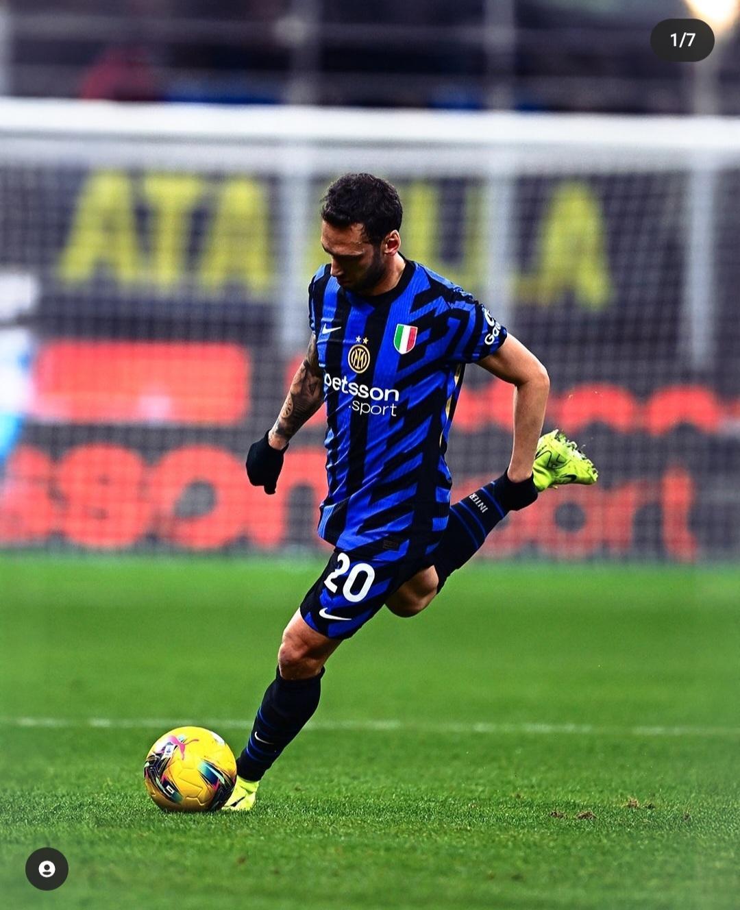 欧冠倒计时，国际米兰关键时刻迎来里程碑，细节引发关注，压力陡增，医务组通报恢复(国际米兰vs巴萨)